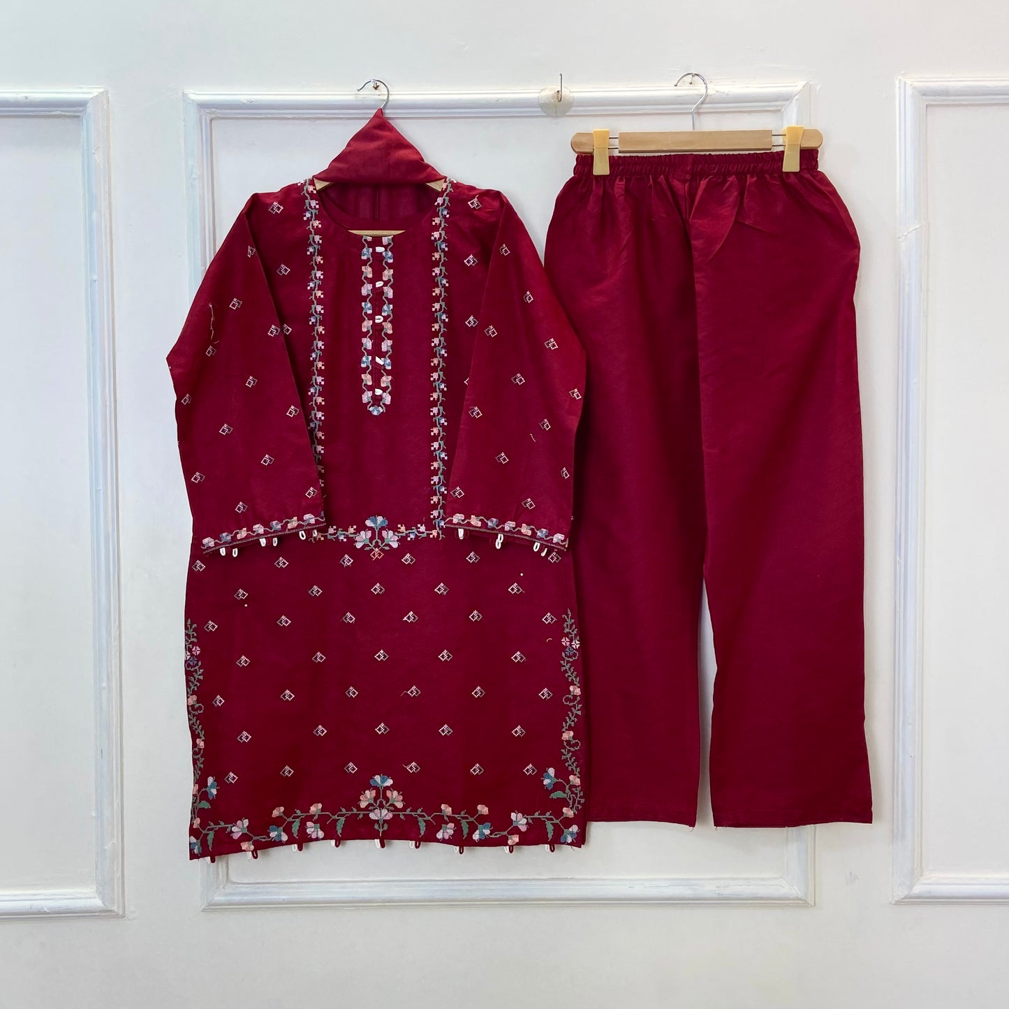 Cross-Stitched Petals Embroidered 3PC (Cotton)D-172