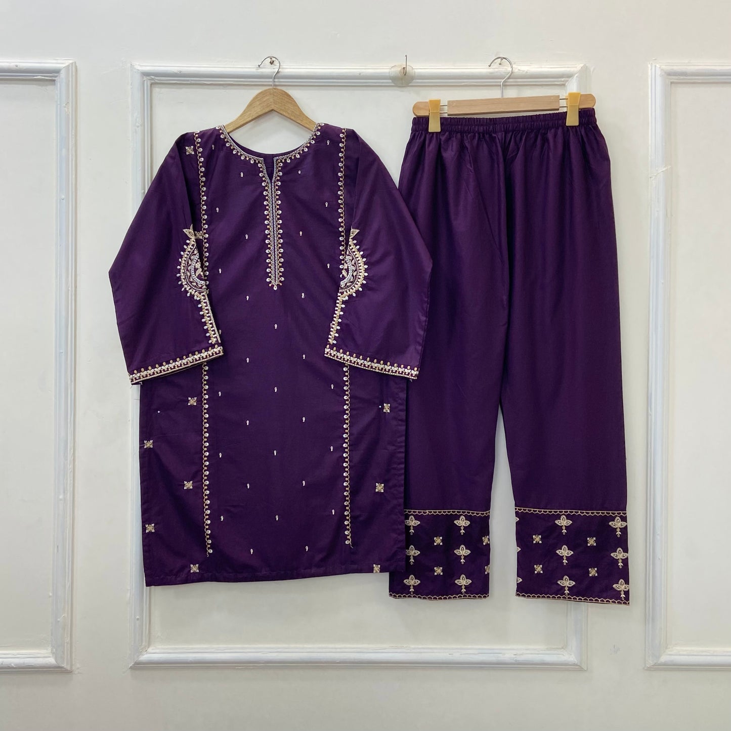 Dual Embroidered Muse 2PC (Premium Cotton) D-394