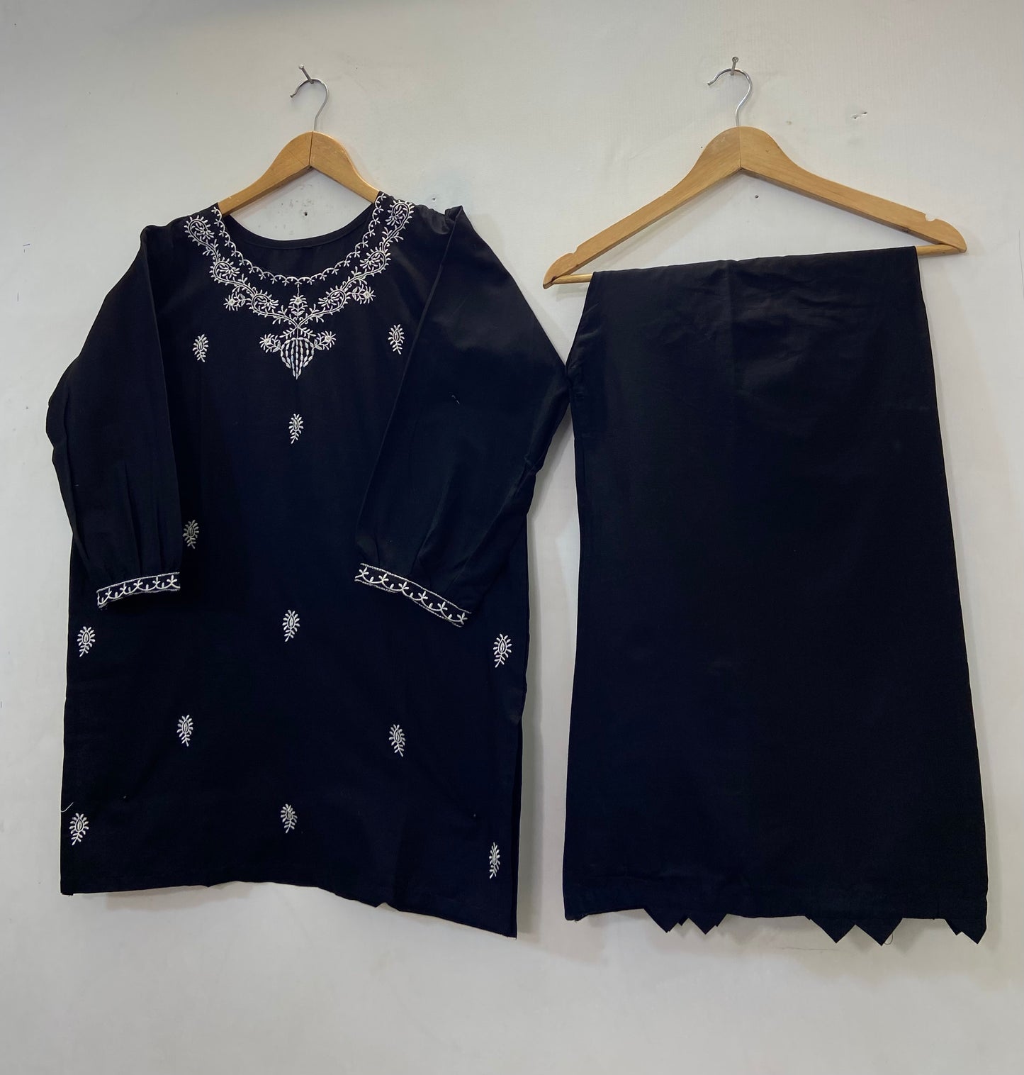 Embroidered Co-Ord Set 2PC (Cotton Lawn) D-36