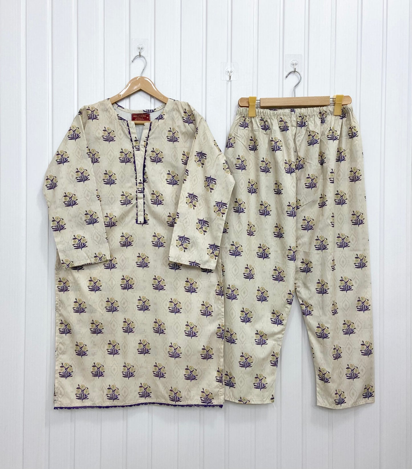Article no: D-771 Lawn