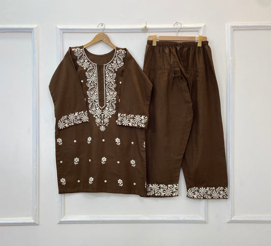 Trendy Embroidered Farshi Shalwar 2PC (Khaddar) D-235