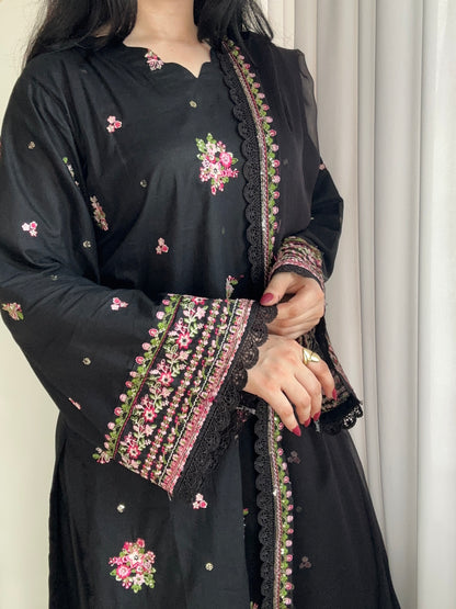 Rogue Black | Premium 3PC D-720