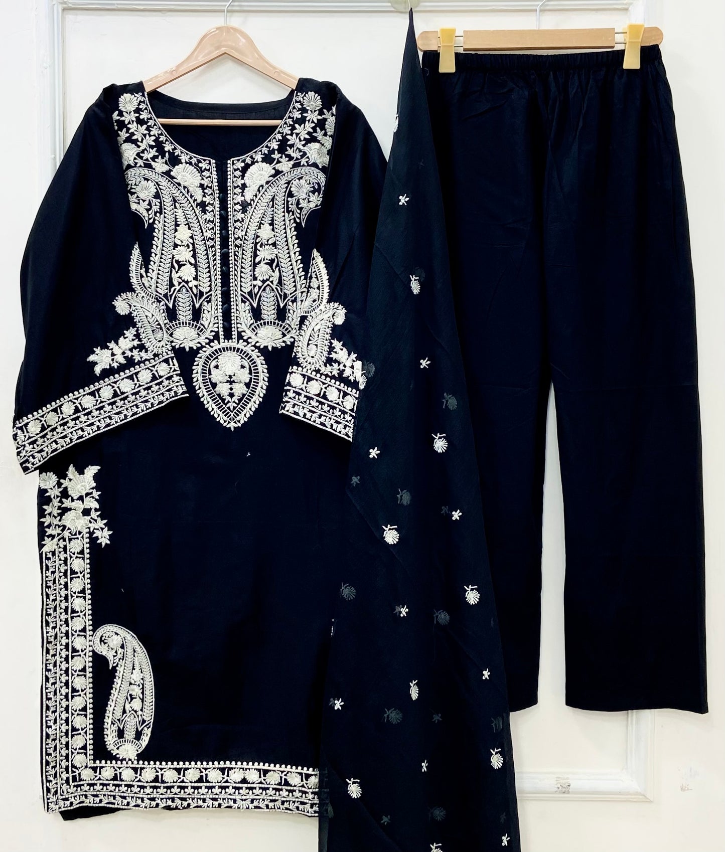 Article No: D-677