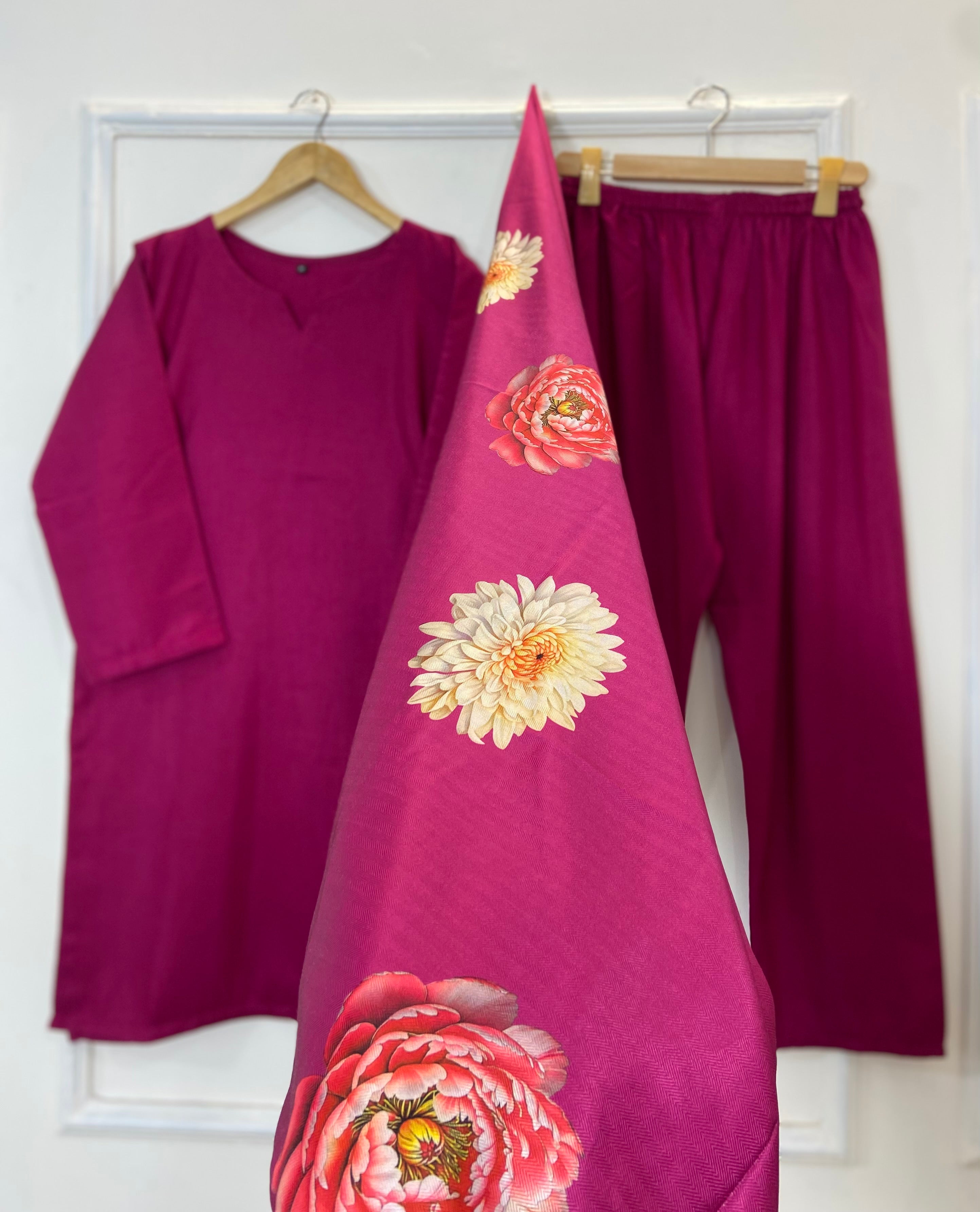 Woolen Shawl Luxe 3PC (Raw Silk) D-168