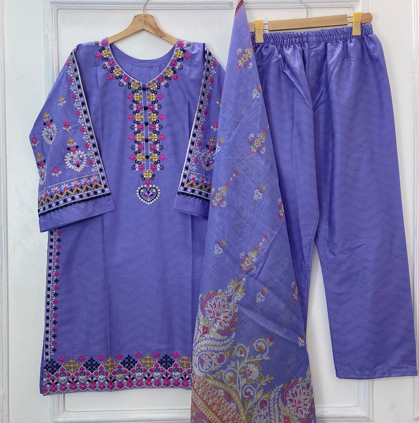 Gorgeously Embroidered 3PC (Premium Cotton) D-355