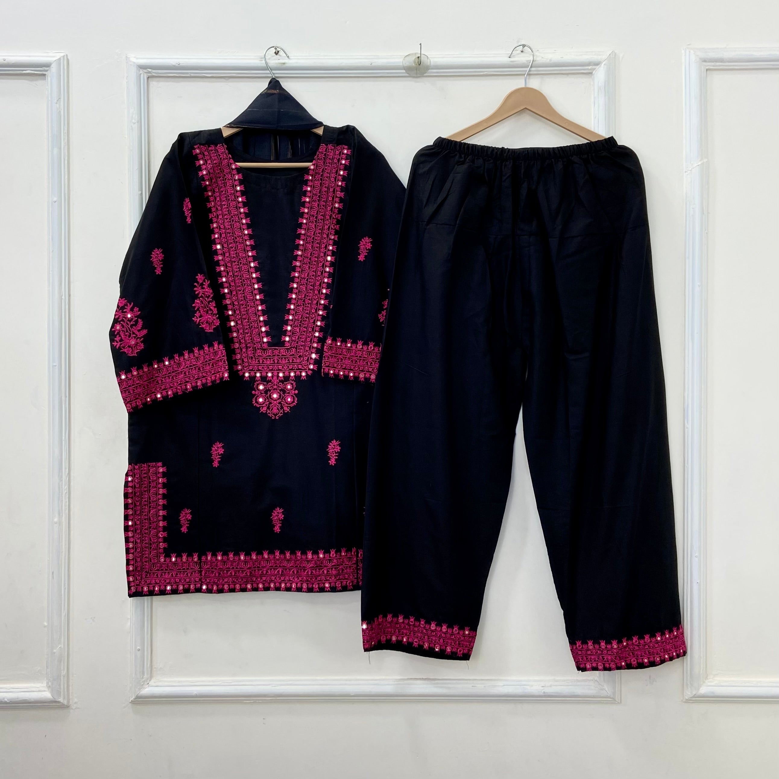 Foil Embroidered Bliss 3PC (Premium Cotton) D-454