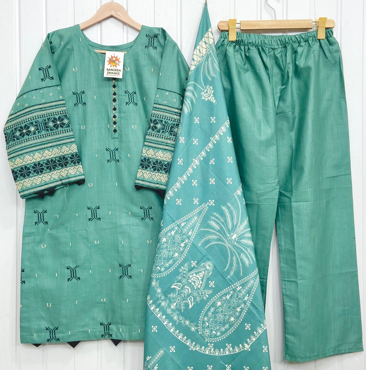 Article: D-1197 Khaddar 3piece