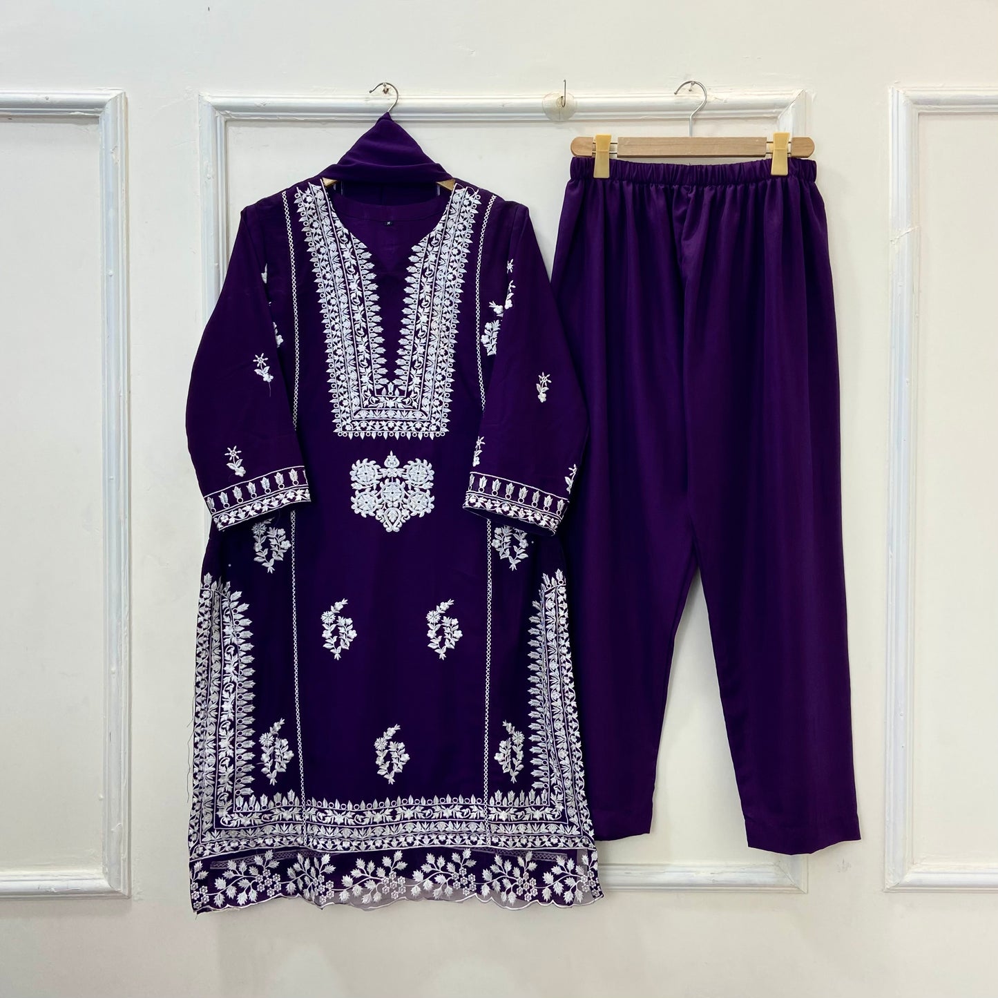 Afroze Embroidered 3PC (Chiffon) D-385