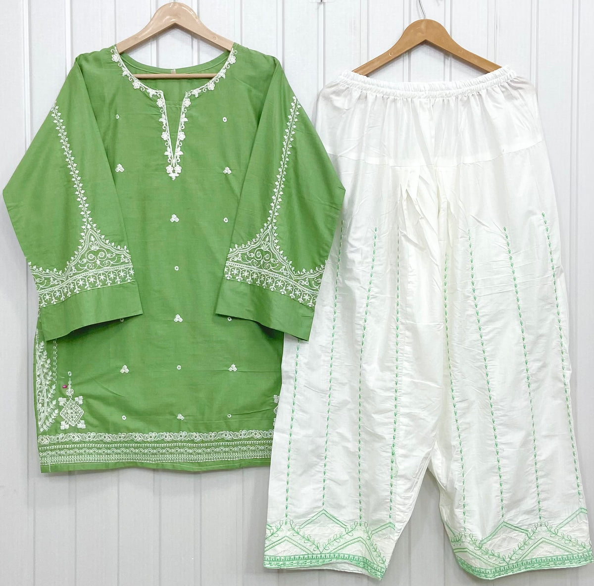 Article No: D-1069