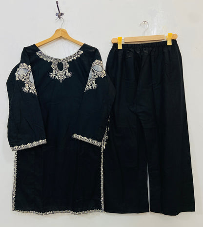 Dreamy Front Back Embroidered 2PC (Best Seller) (Khaddar) D-143