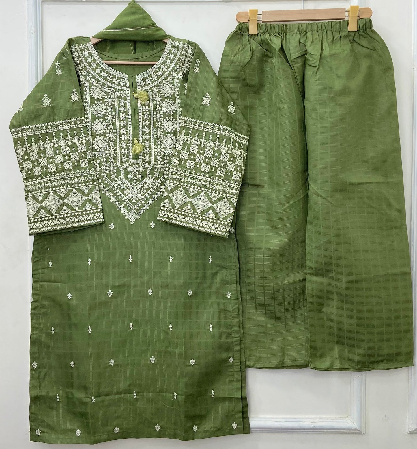 Cross-stitched Embroidered 3PC (Premium Cotton) D-416