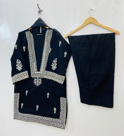 Embroidered Farshi 3PC (Khaddar) (Best Selling) D-136