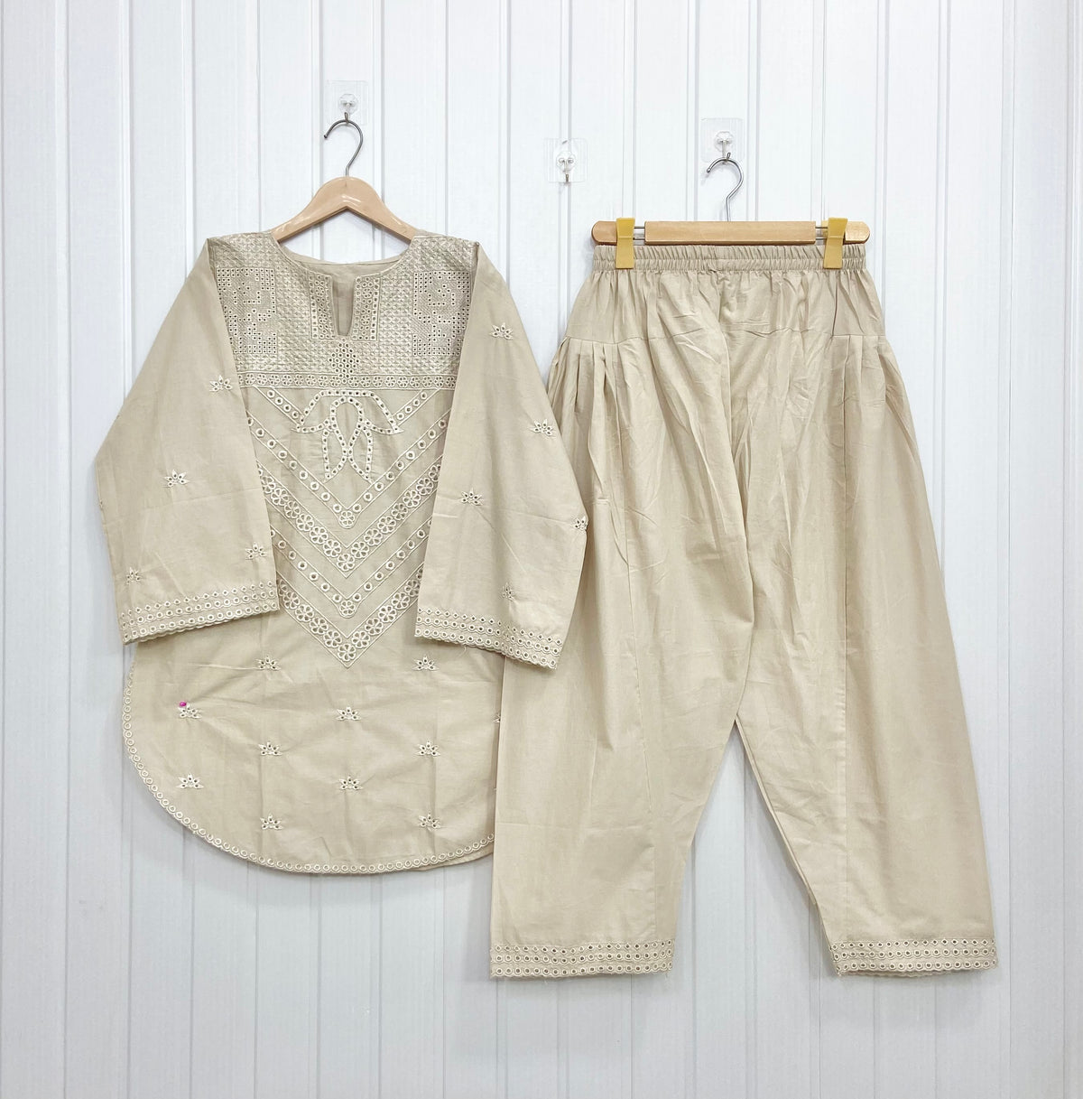 Article: D-1112 Cotton