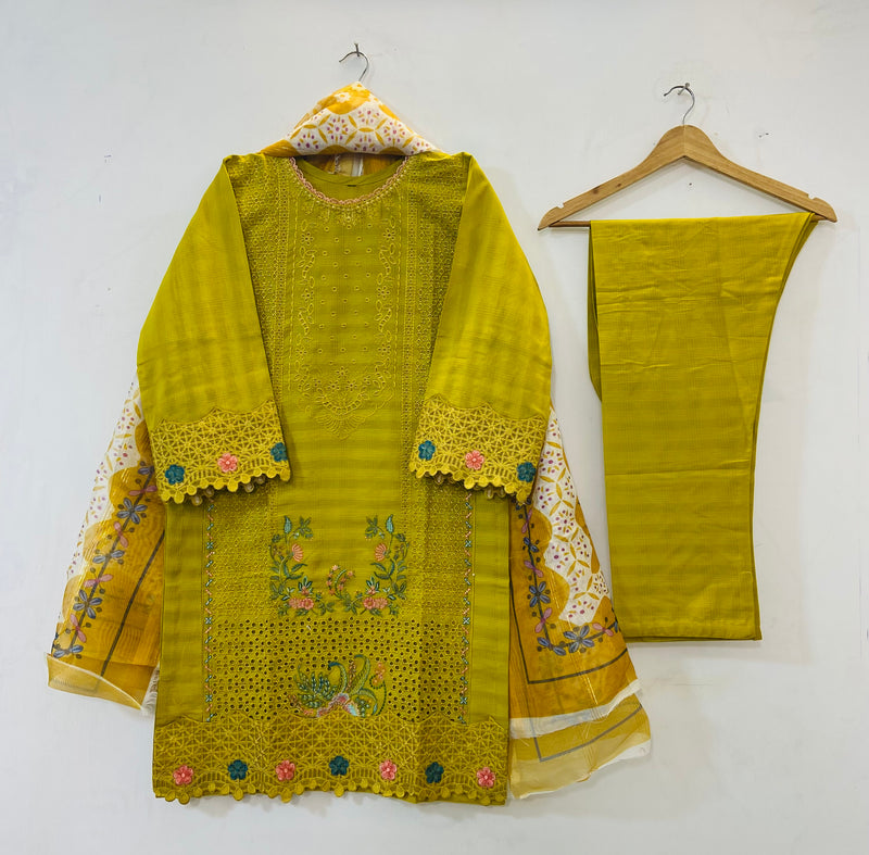 Chicken Kari Embroidered 3PC (Premium Cotton) D-55