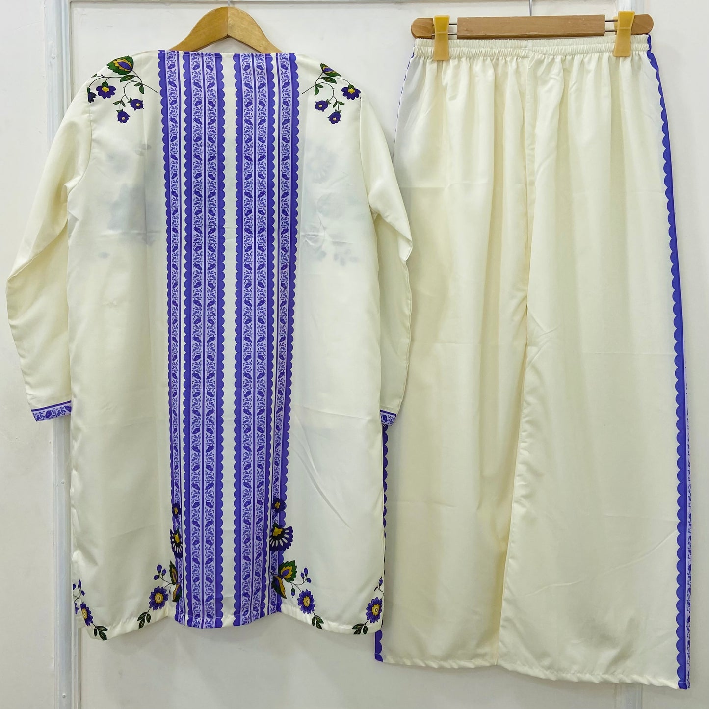Gown & Tea Co-Ord Set (Swiss Silk) D-445