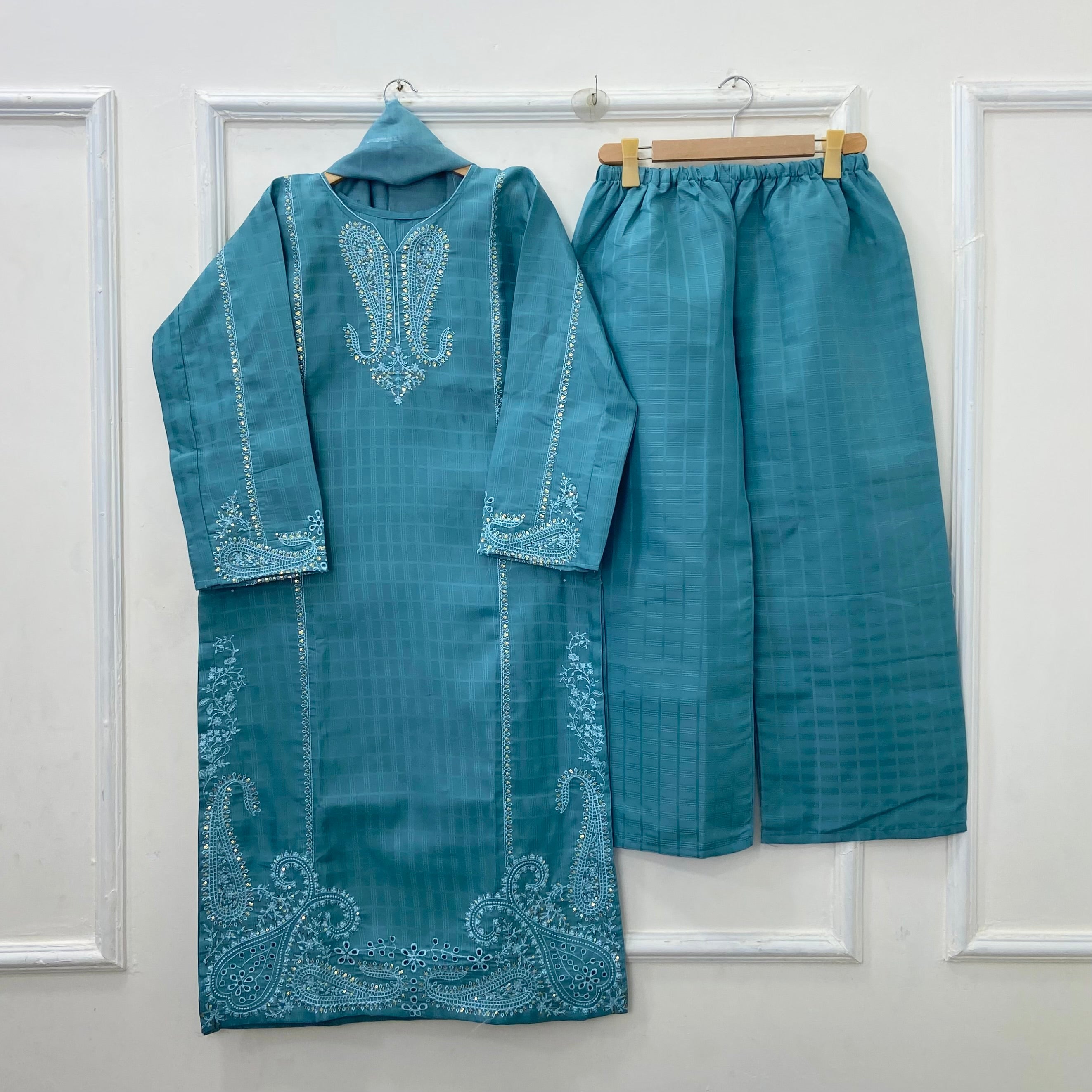 Eid Edit: Embroidered 3PC (Premium Cotton) D-452