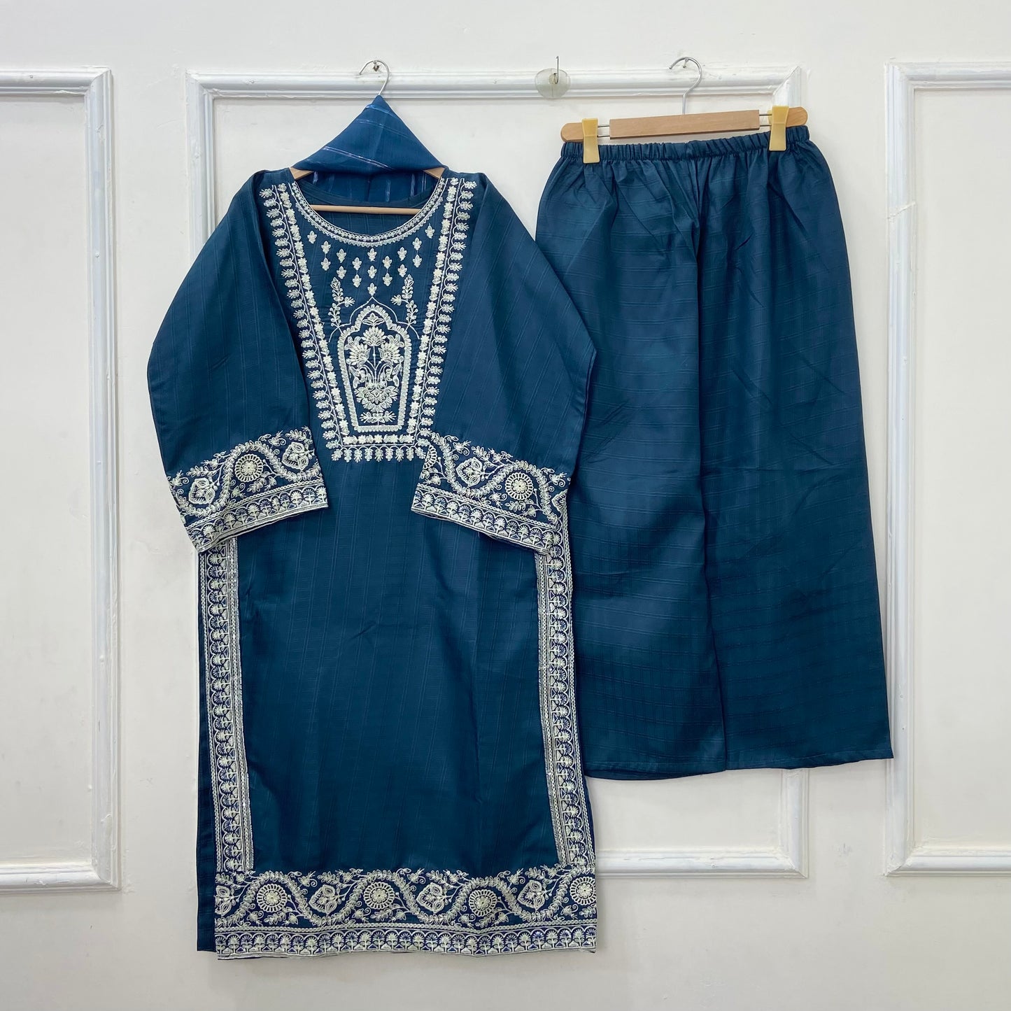 Eid Edit: Embroidered 3PC (Premium Cotton) D-450
