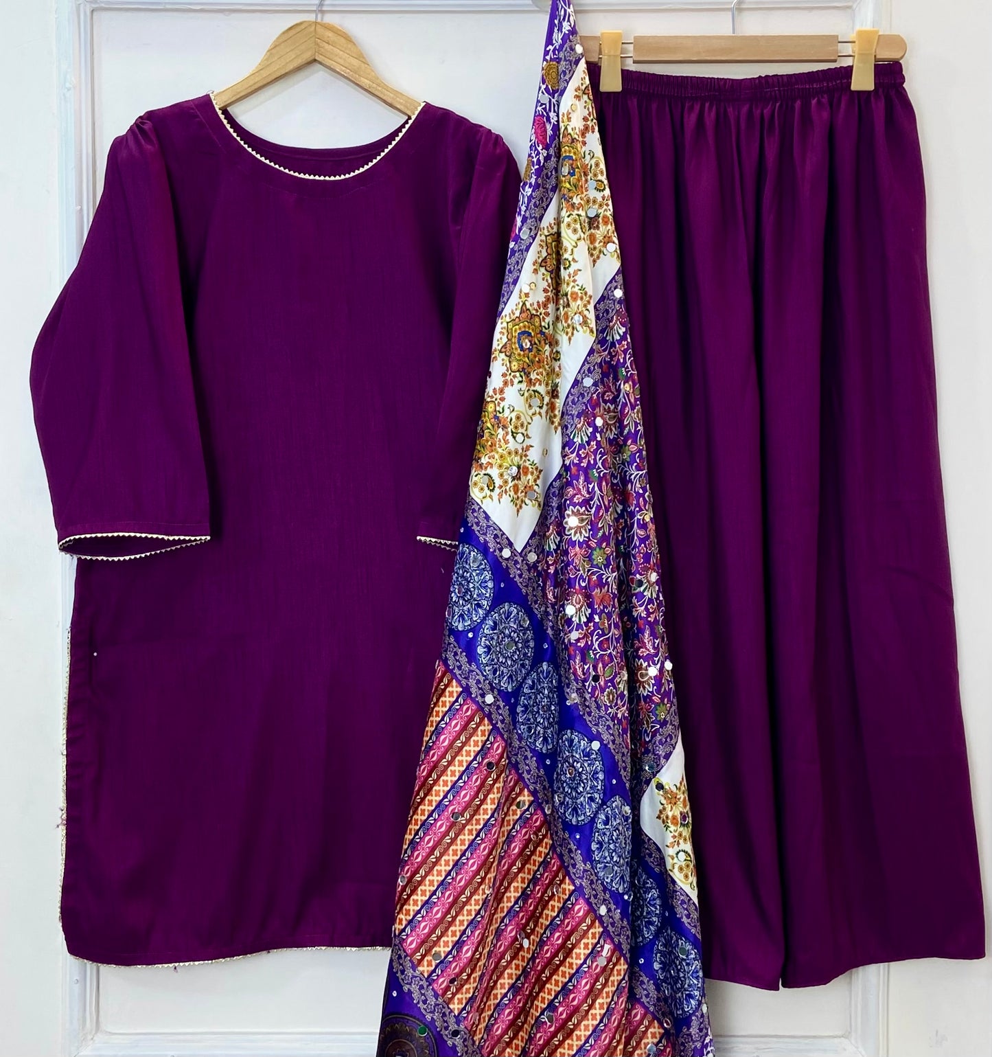 Glamorous 3PC With Mirror Work Shawl (Flowy Silk) D-321