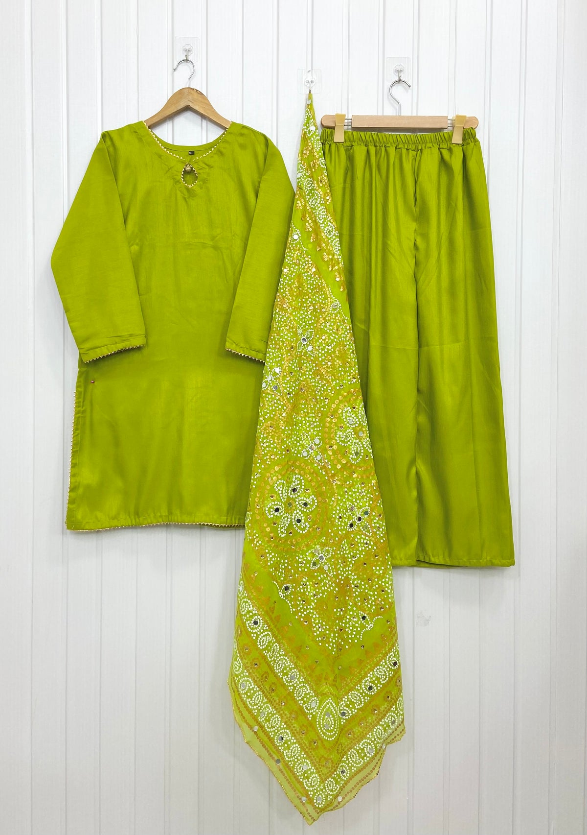 Article: D-982 Raw Silk