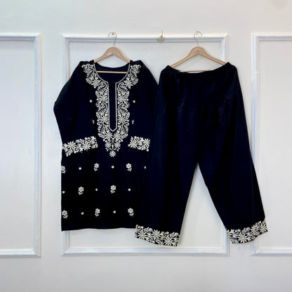 Embroidered Farshi Style 2PC 
(Khaddar) D-267