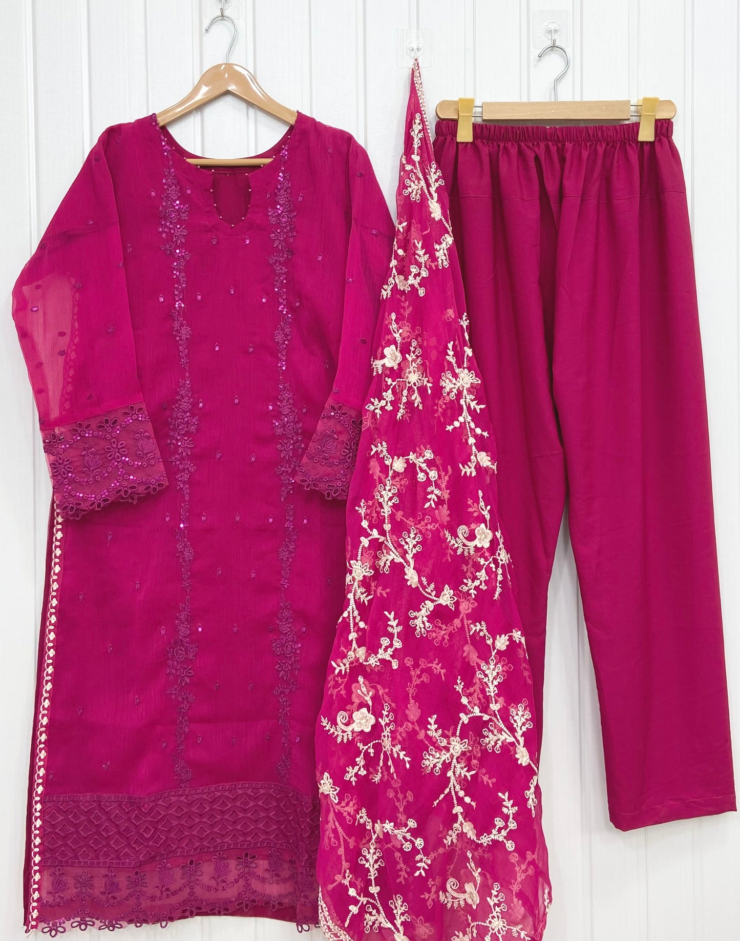 Raani | Festive Wear D-810