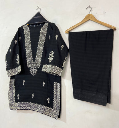 Embroidered Farshi 3PC (Cotton Lawn) D-69