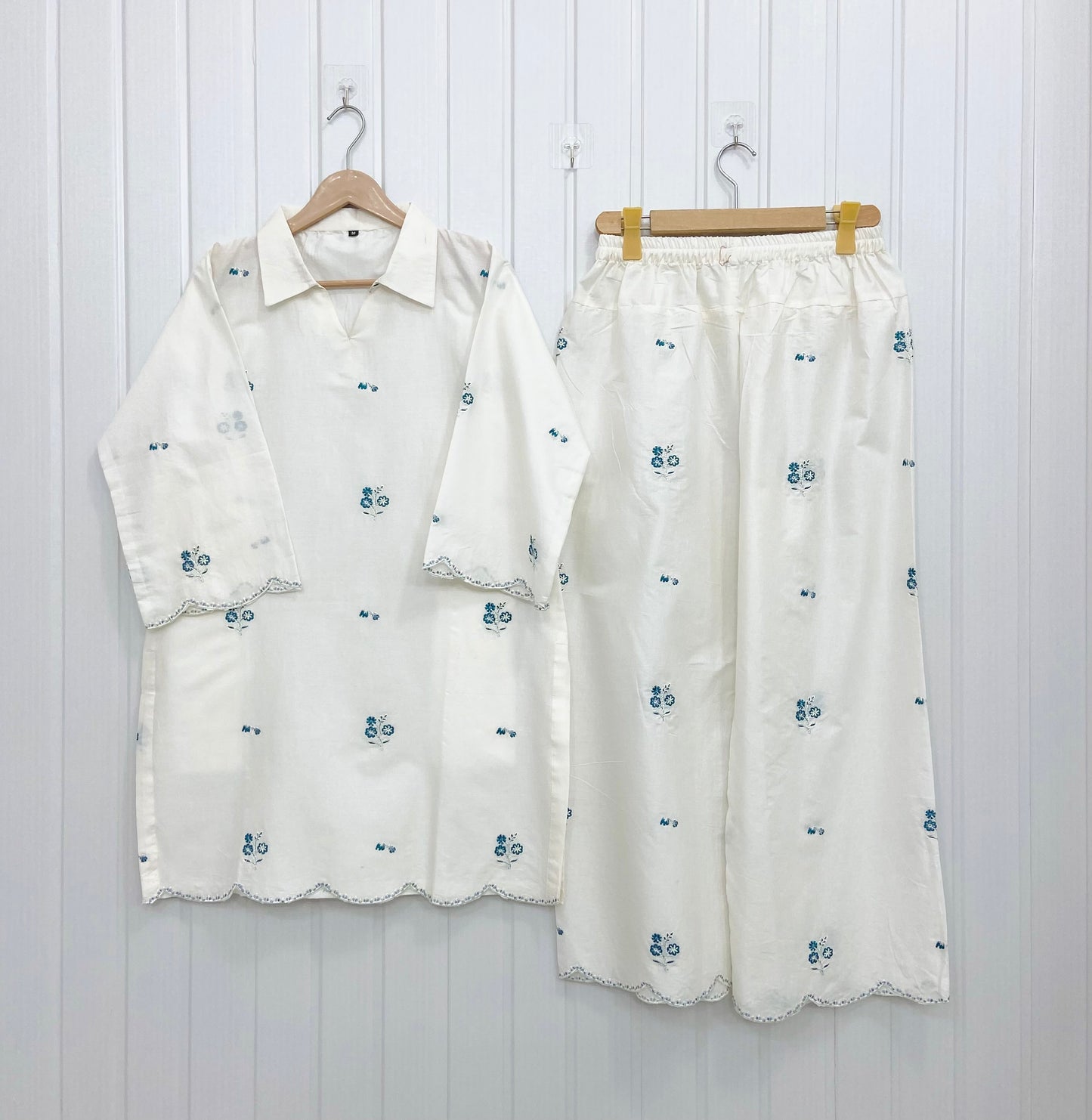 Swan | Lawn D-739