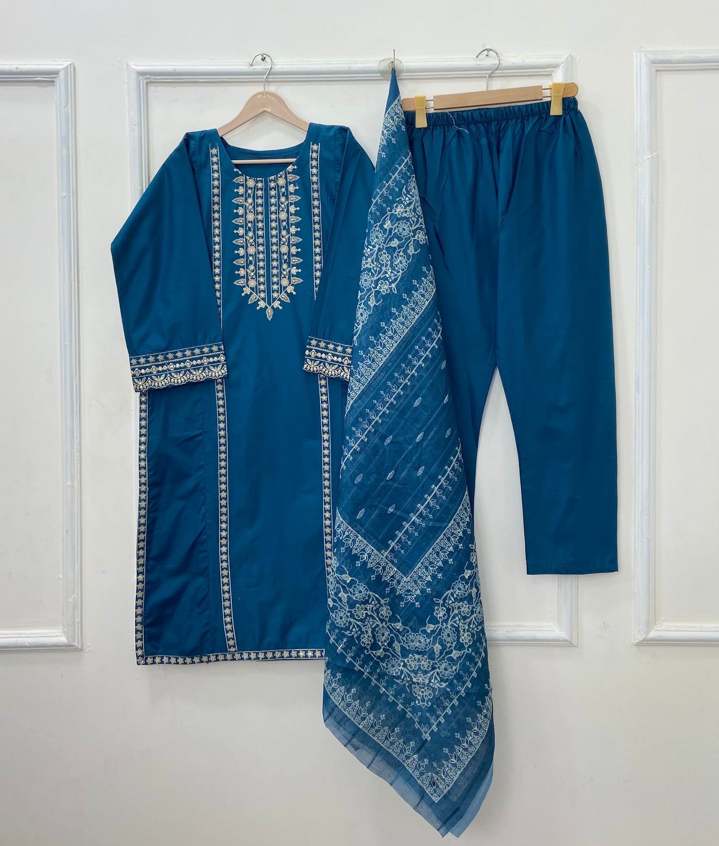 Eid Edit: Embroidered 3PC (Premium Cotton) D-449