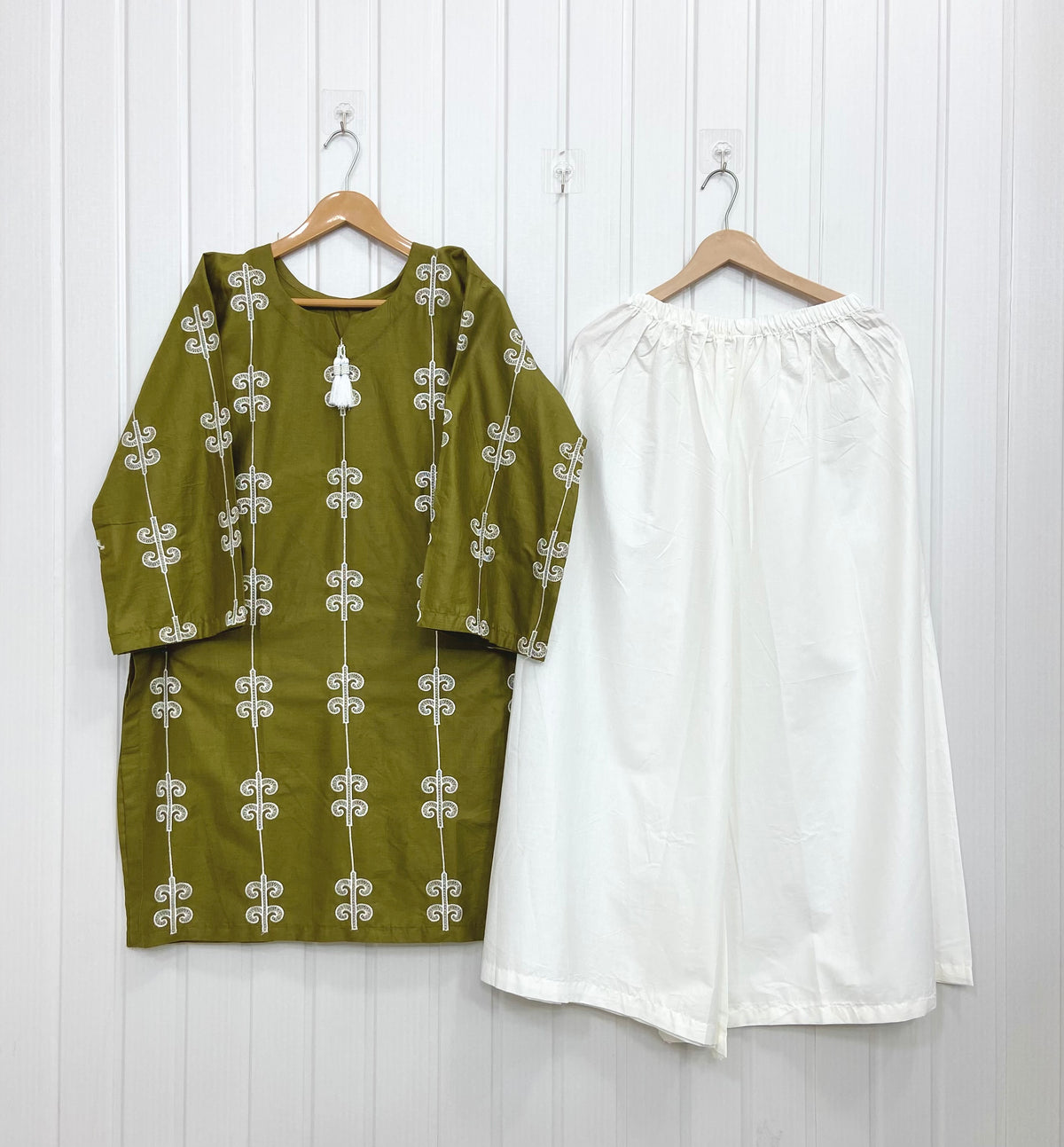 Article: D-882 Cotton