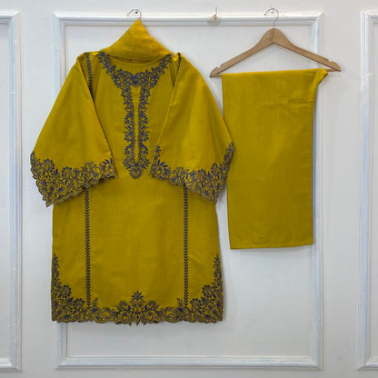Front Back Cutwork Embroidered 3PC (Khaddar) D-327