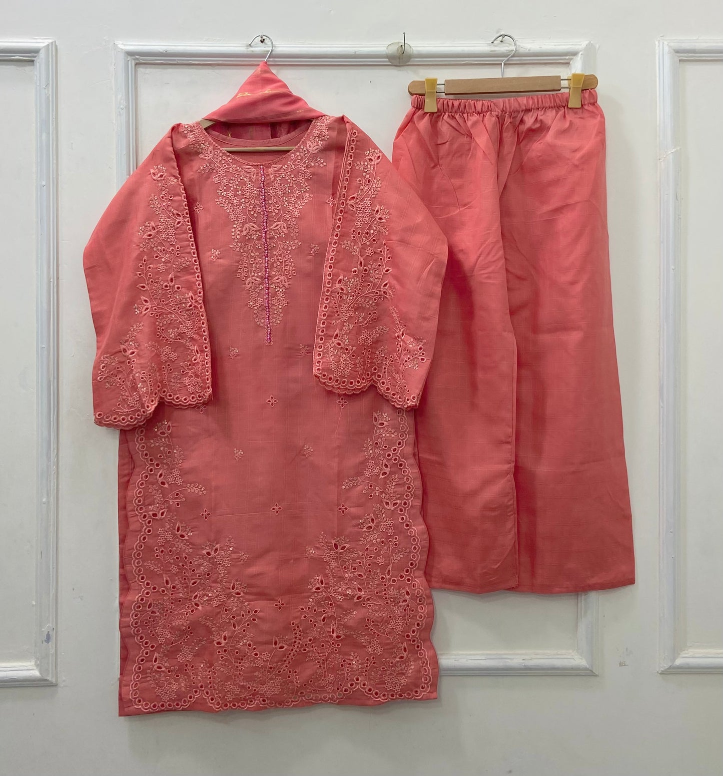Noori Chicken Kari | 3PC Doria Cotton D-549