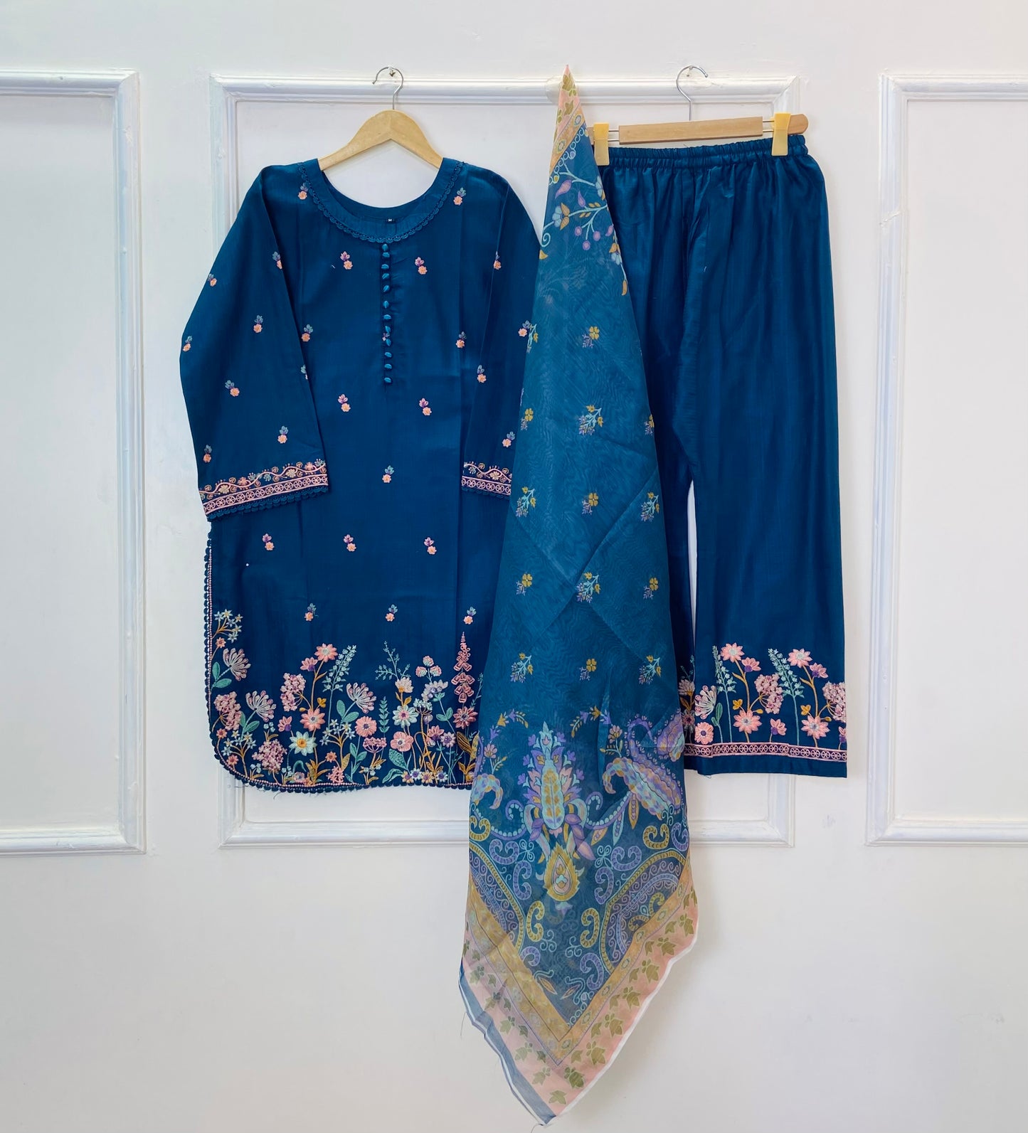 Embroidered Eid Edit: 3PC (Doria Cotton) D-350