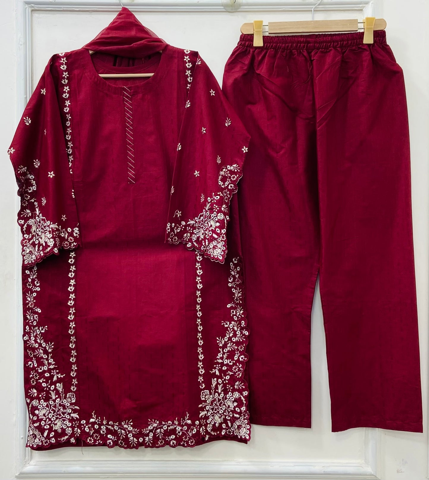 Cutwork Beauty | 3PC Cotton D-552