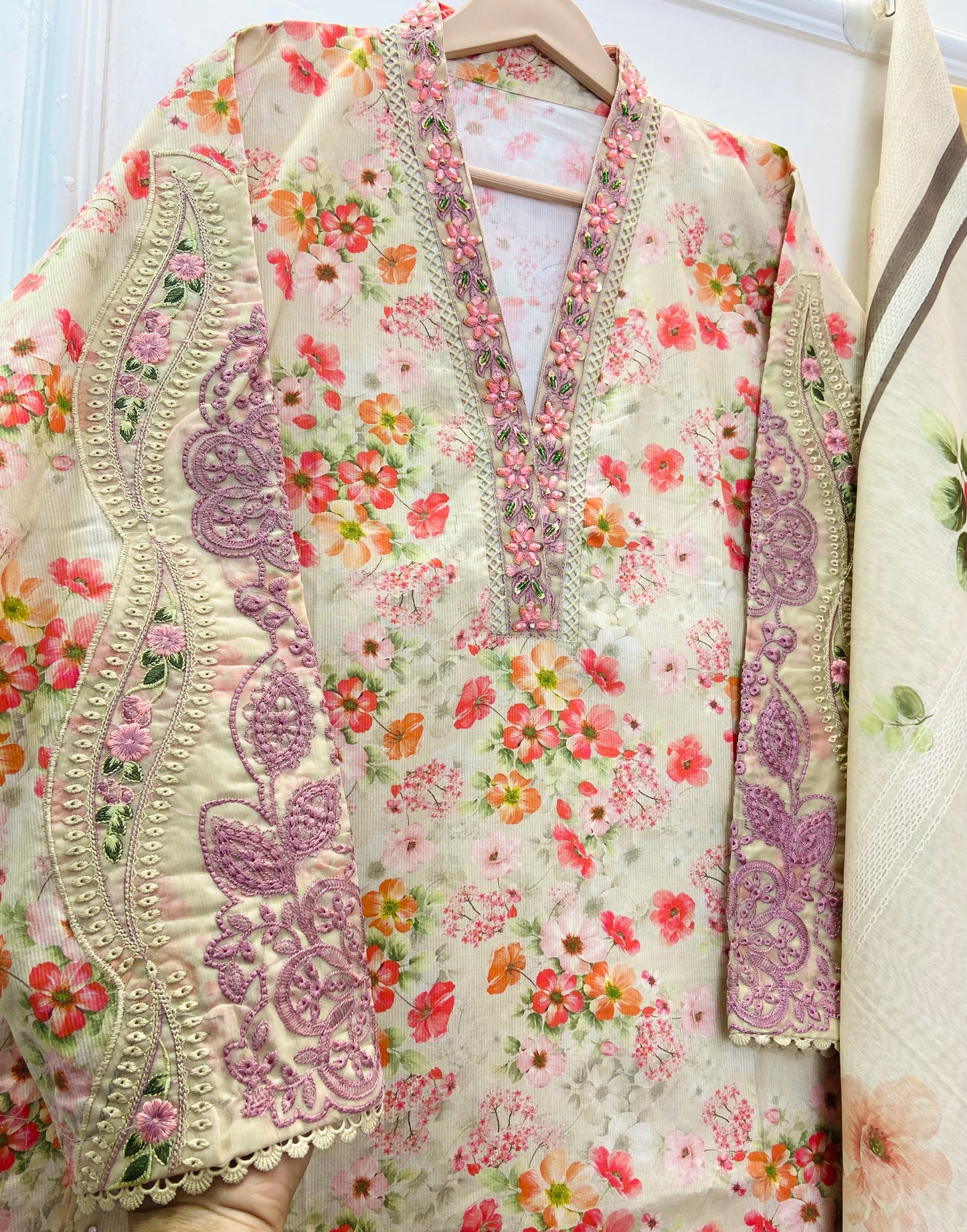 Creamy Floral Embroidered 3PC (Premium Cotton) D-340