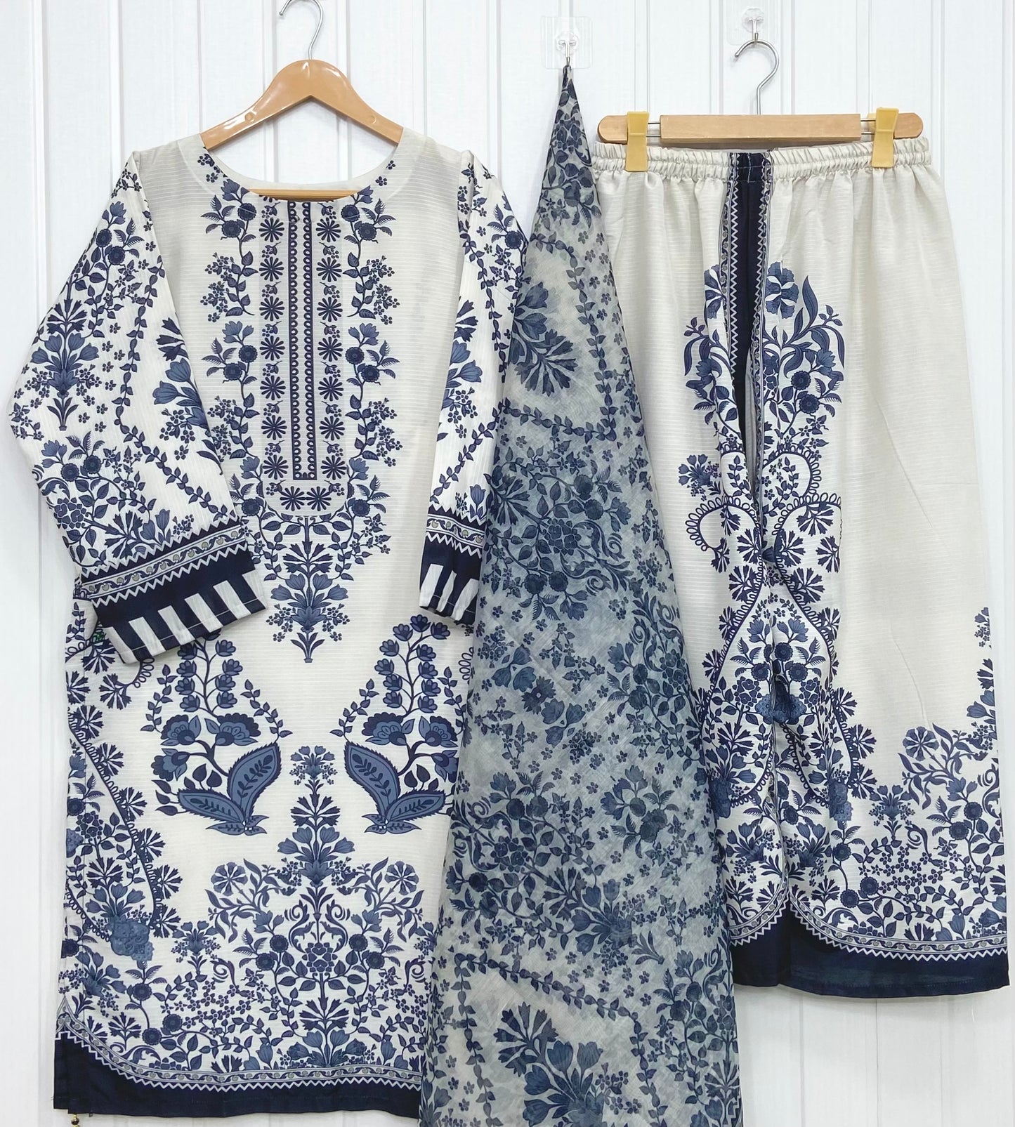 Signature Contrasted | Co-ord Set