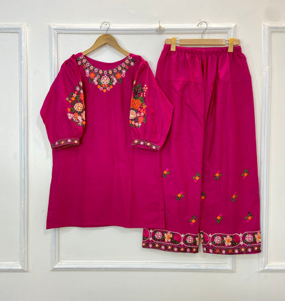 Embroidered Farshi Beauty 2PC (Khaddar) D-176