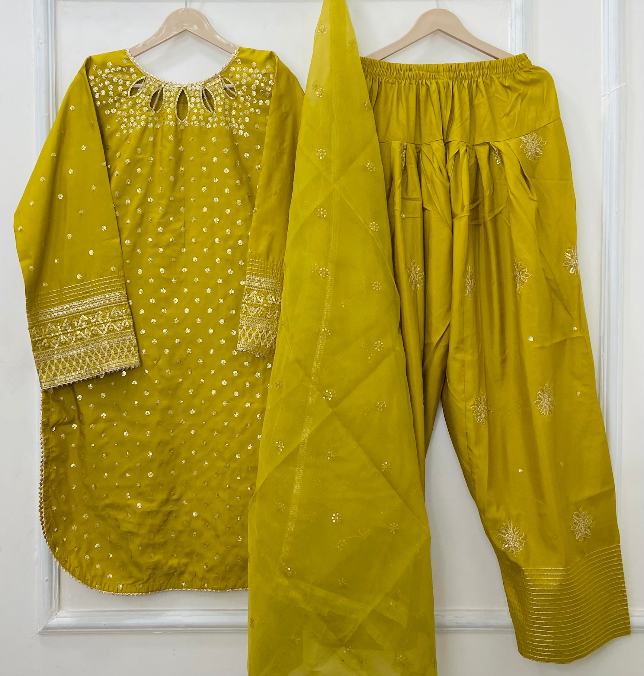 Polka Eid Vibes 3PC (Cotton Silk) D-441