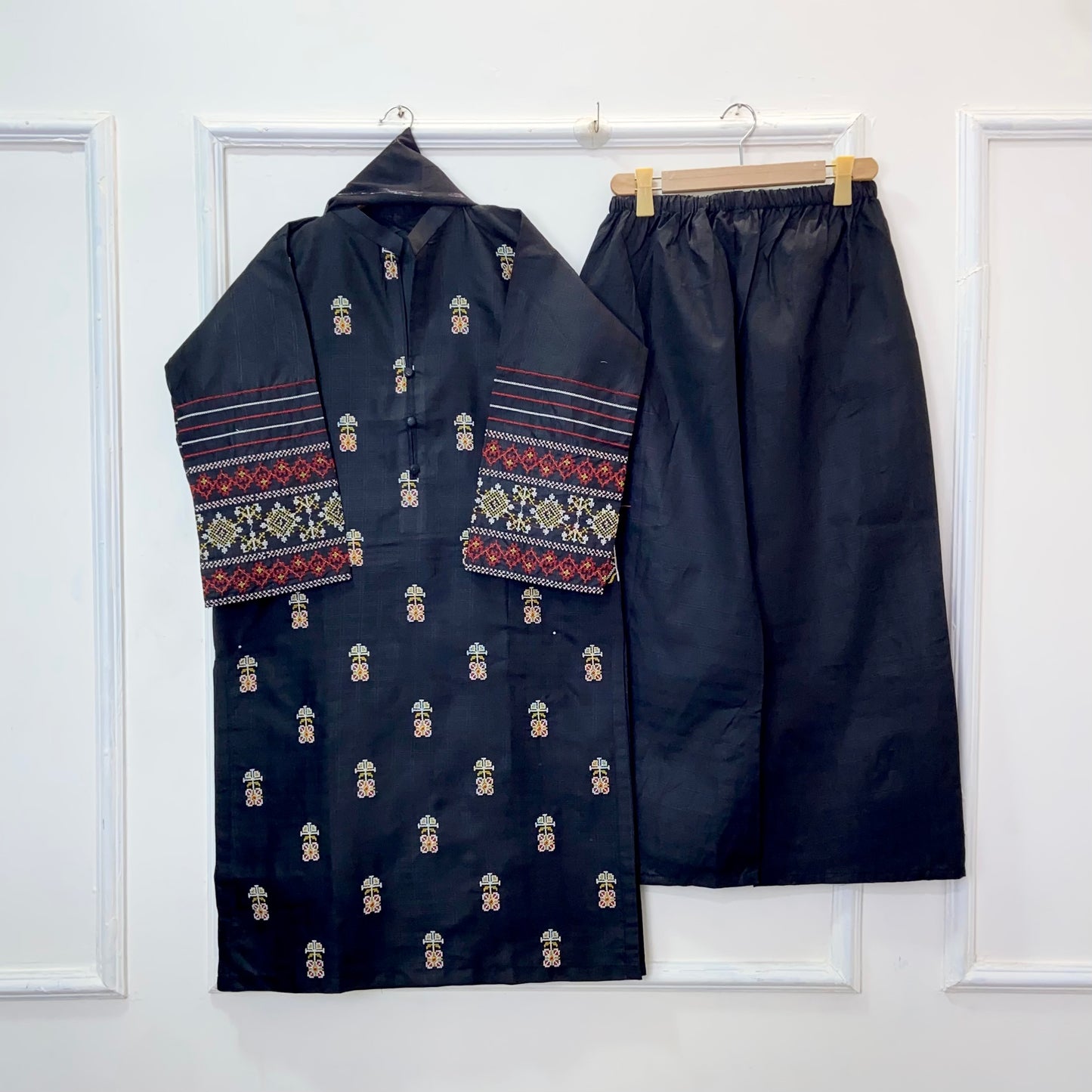 Perfect Pocket Embroidered 3PC (Premium Cotton) (Hot Seller) D-376