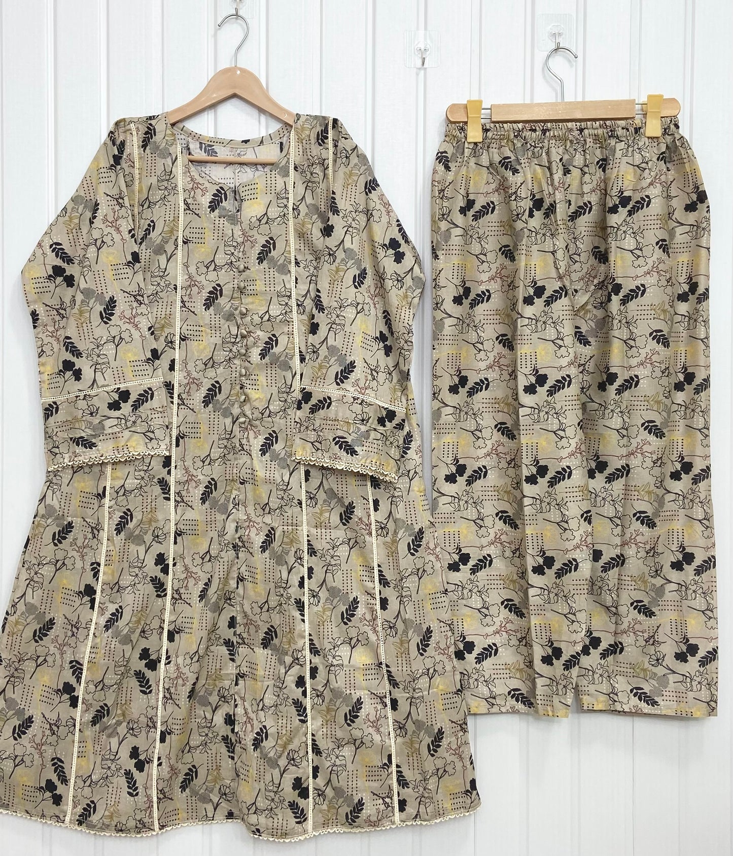 Articlr no: D-707 | Lawn Frocks