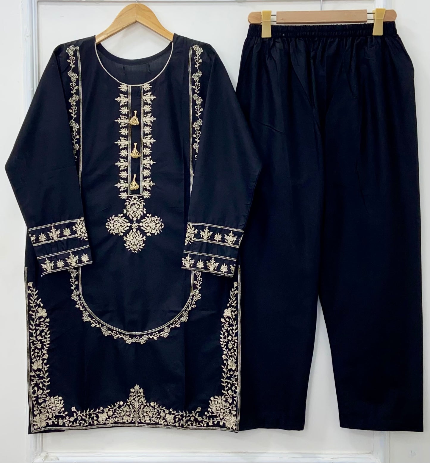 Embroidered 2PC (Premium Cotton) D-455