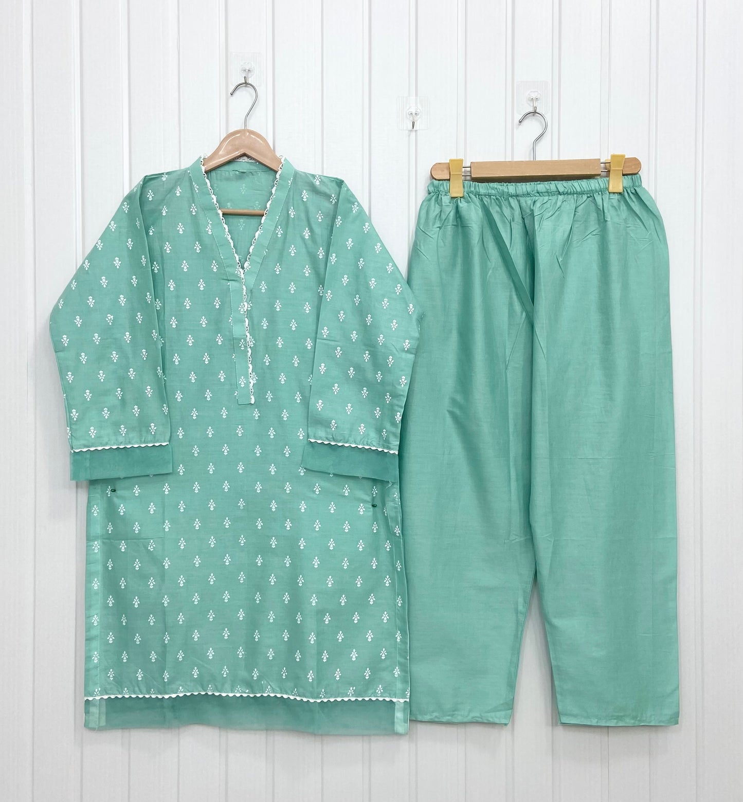 Article no: D-719 Bareeze Cotton 2 Piece
