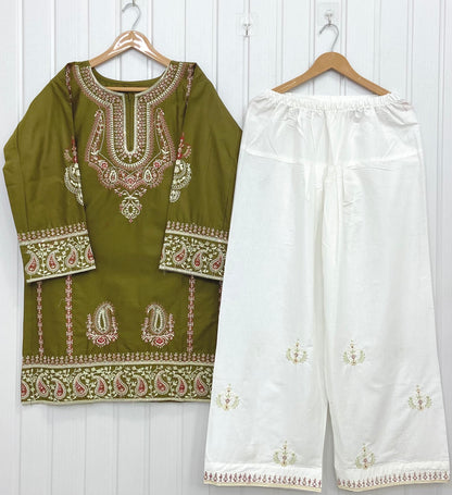 Sophia | Premium Farshi D-807