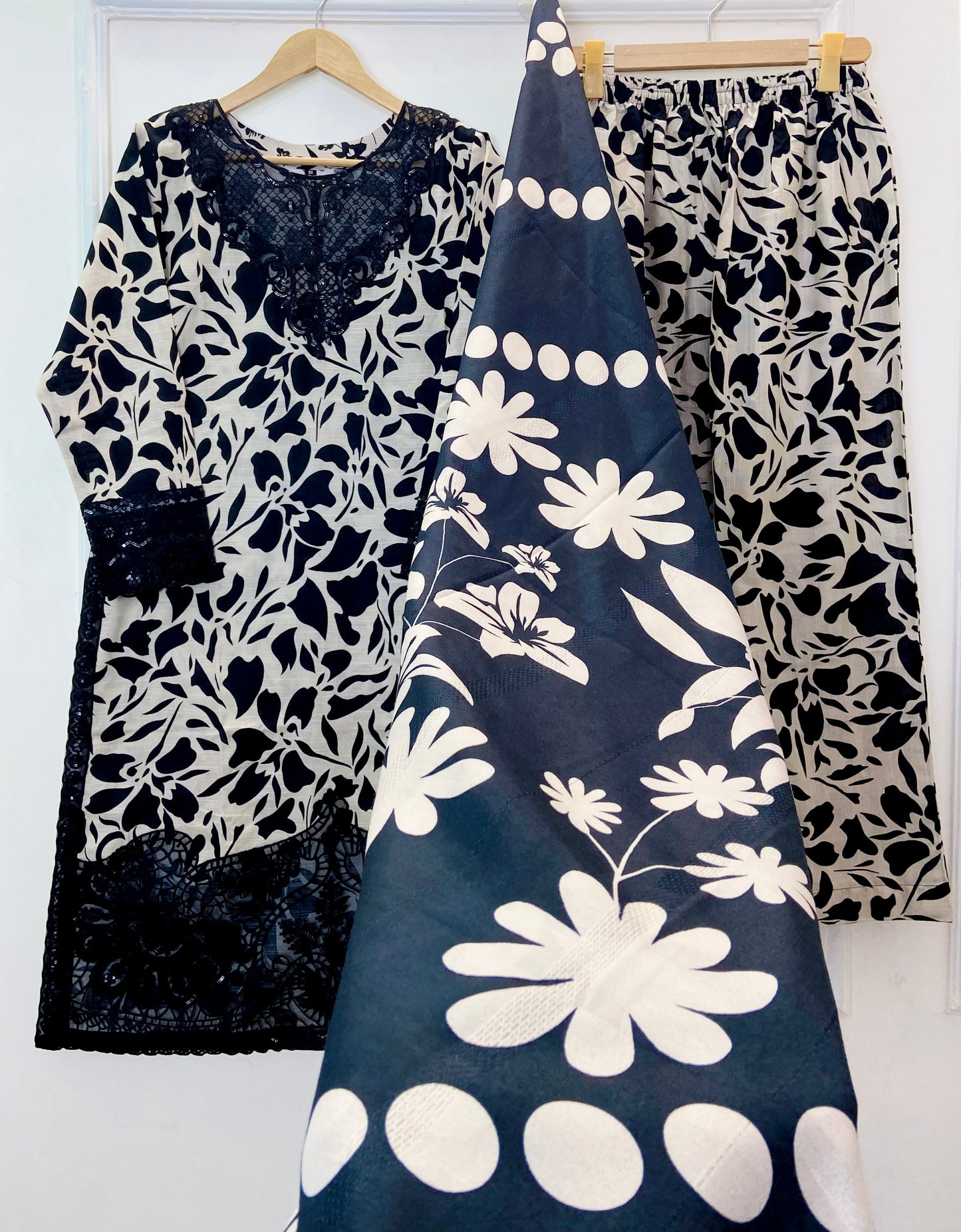 Black Swan Embroidered 3PC (Premium Cotton) D-337