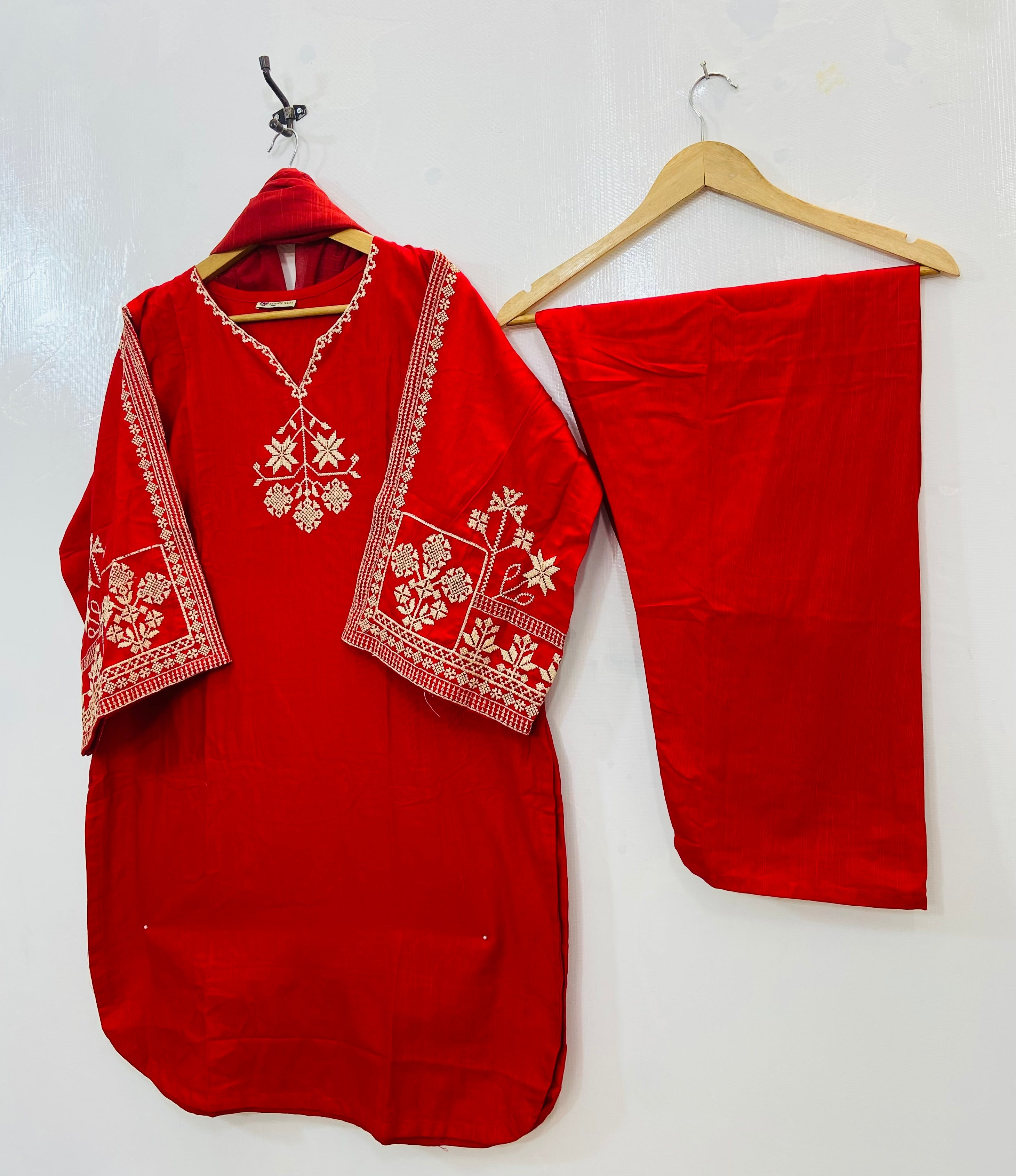 Perfect Pocketful 3PC (Khaddar) D-137