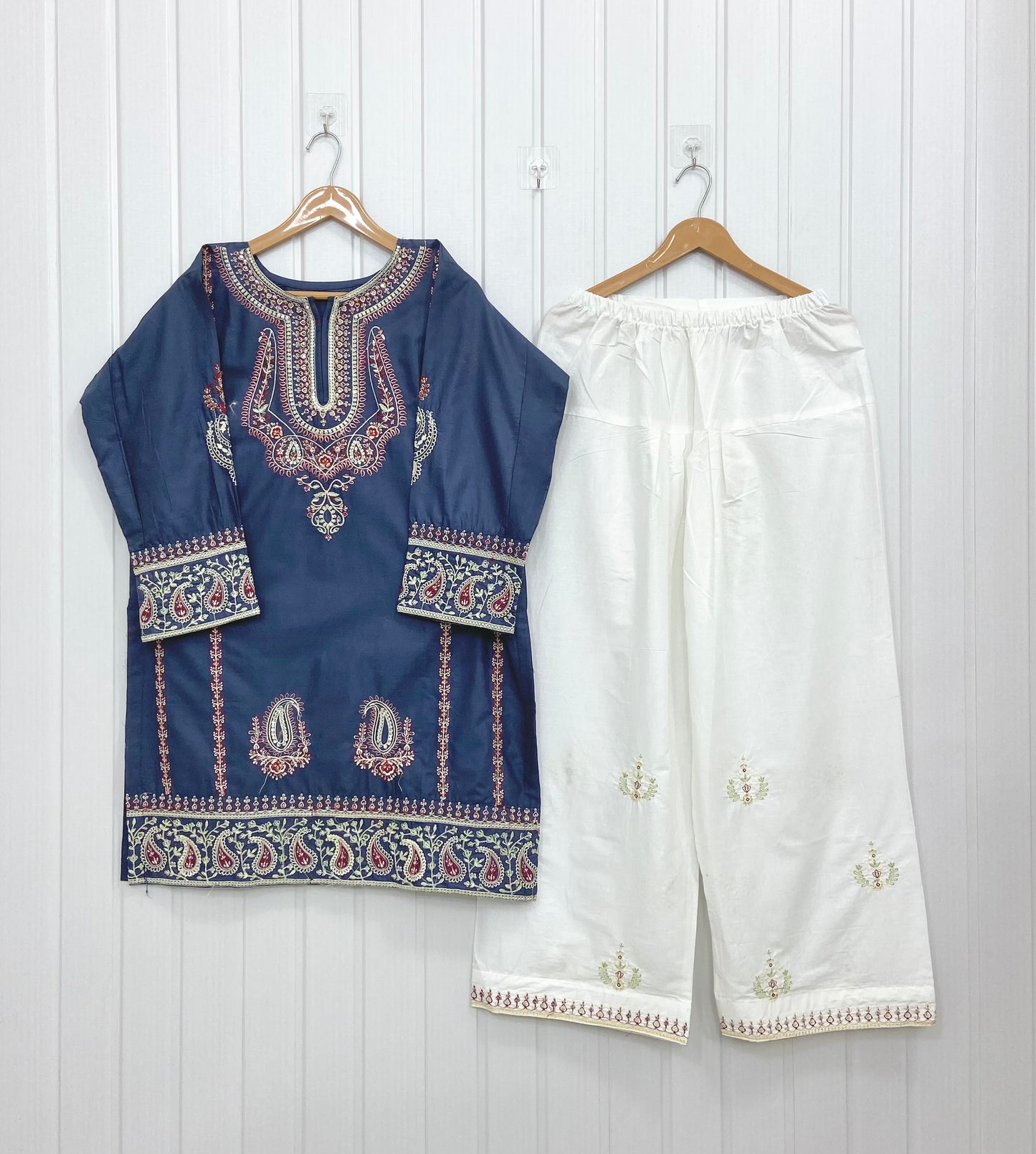 Sophia | Premium Farshi D-807