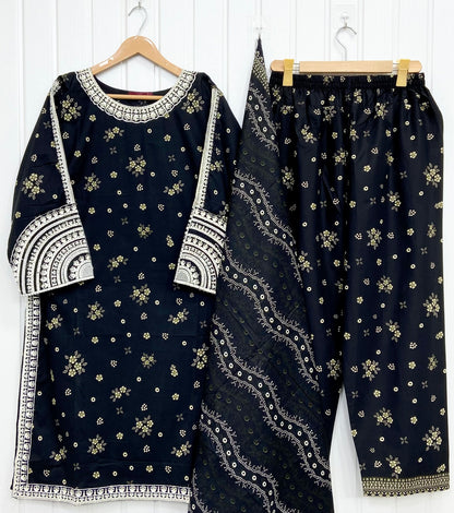 Sequins Touch | Premium Lawn D-774