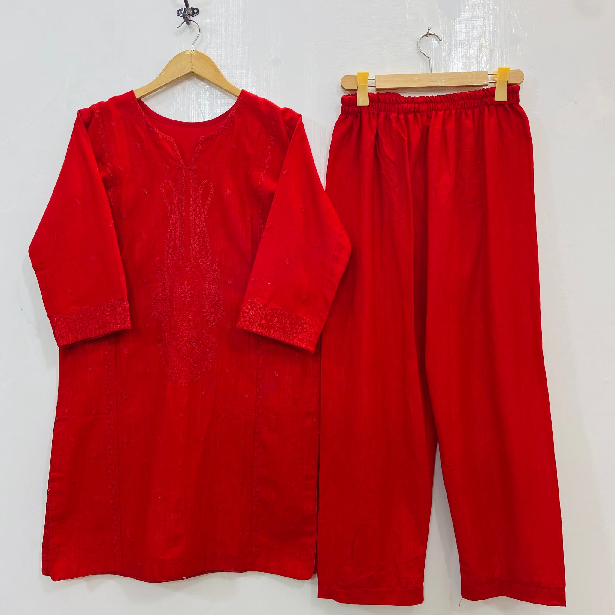 Red Rose 2PC (Khaddar) D-145