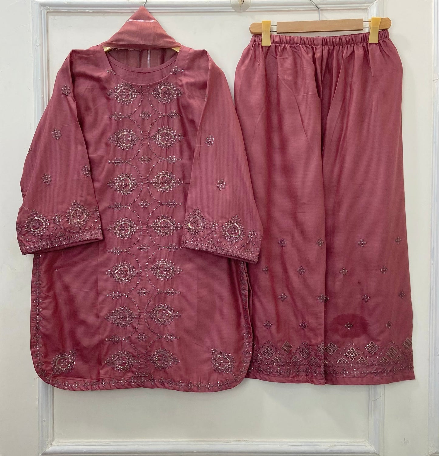 Embroidered 3PC (Premium Cotton) D-393