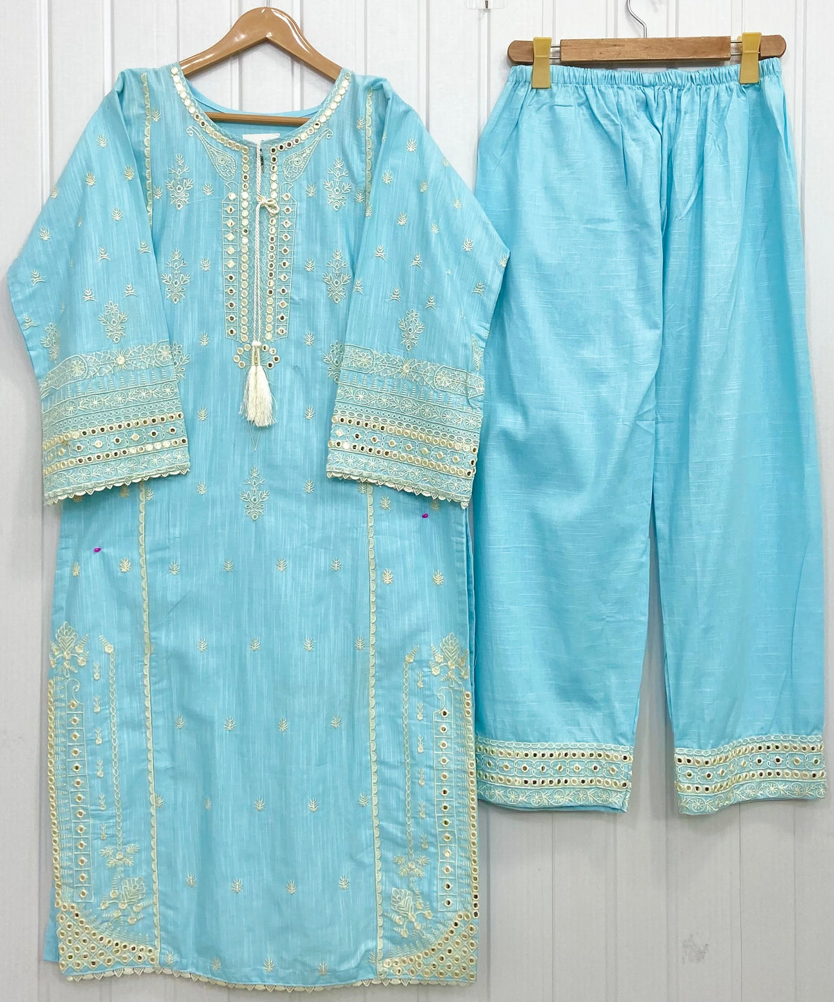 Article No: D-1005