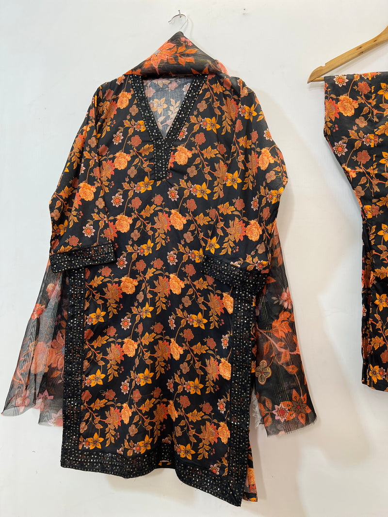 Embroidered 3PC (Lawn) 01-Orange